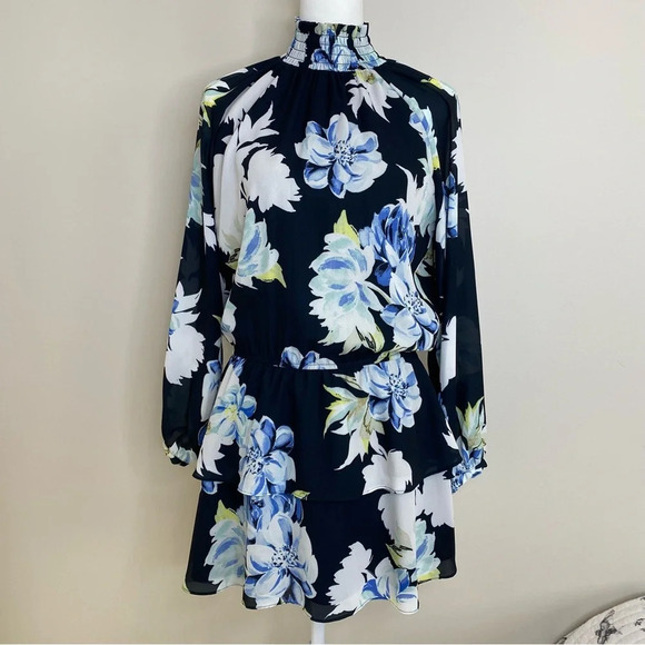 Yumi Kim Class Act Floral Mock Neck Keyhole Back Tiered Long Sleeve Dress Small - Picture 8 of 16